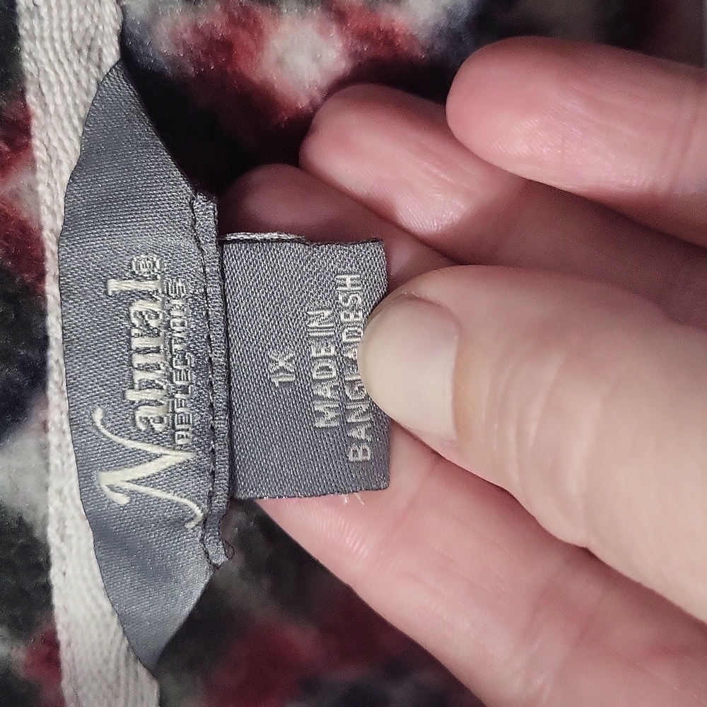 Natural Reflections Sweater - Picture 2 of 6